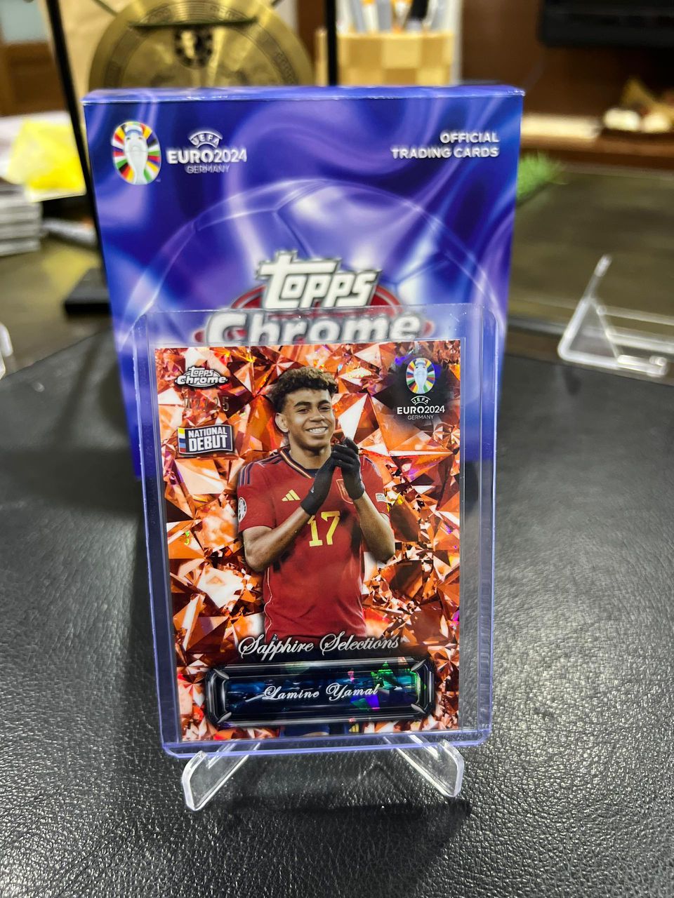 Topps Chrome EURP Sapphire Edition - Lamie Yamal Sapphire Selection